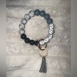 Gray & Black Beaded Keychain Bracelet